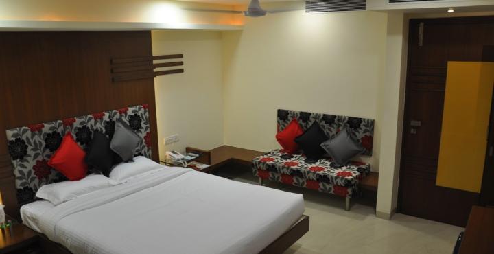 Fabhotel Amrit Residency Indore Exterior photo